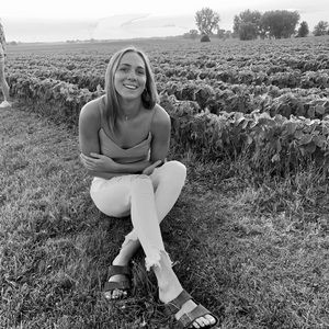 Meet your Posher, Kenna